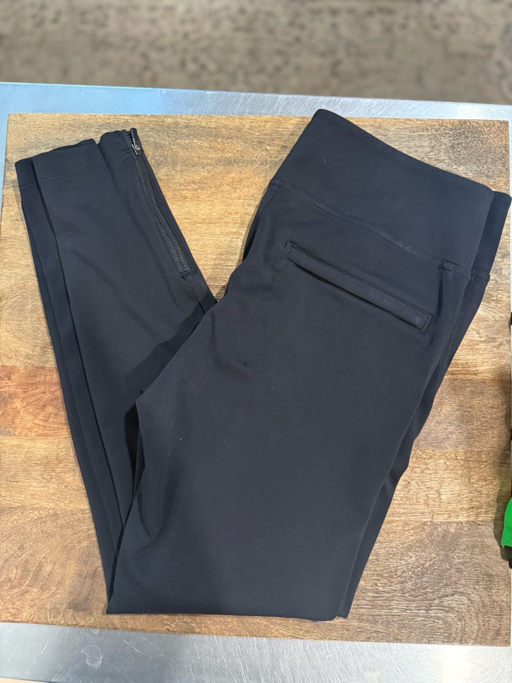 Athleta Black Slim Ponte Leggings with Back Zip Pocket ankle zippers